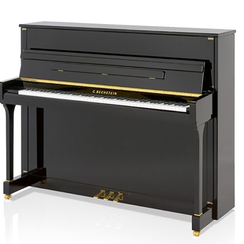 Piano droit noir avec touches blanches et noires.