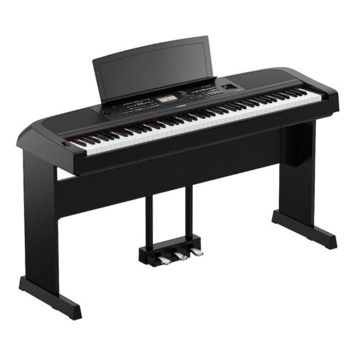 Piano numérique YAMAHA DGX-670 Noir Mat
